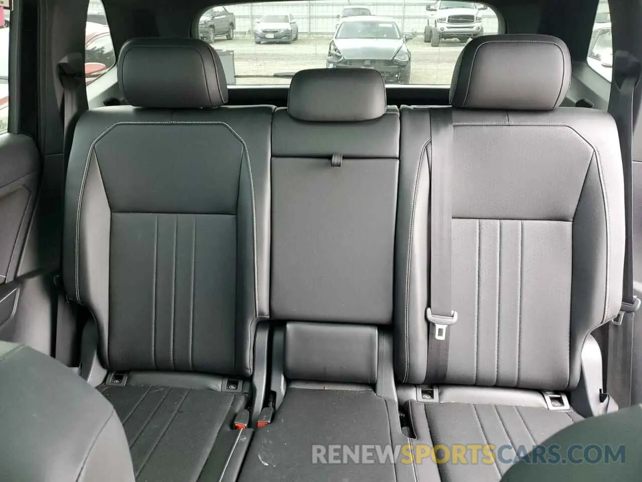 10 Photograph of a damaged car 3VV8B7AXXRM063670 VOLKSWAGEN TIGUAN 2024