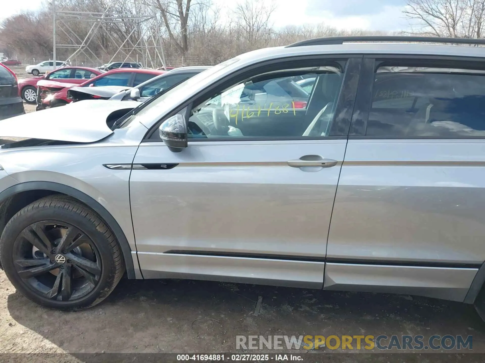 14 Фотография поврежденного автомобиля 3VVCB7AX2RM209005 VOLKSWAGEN TIGUAN 2024