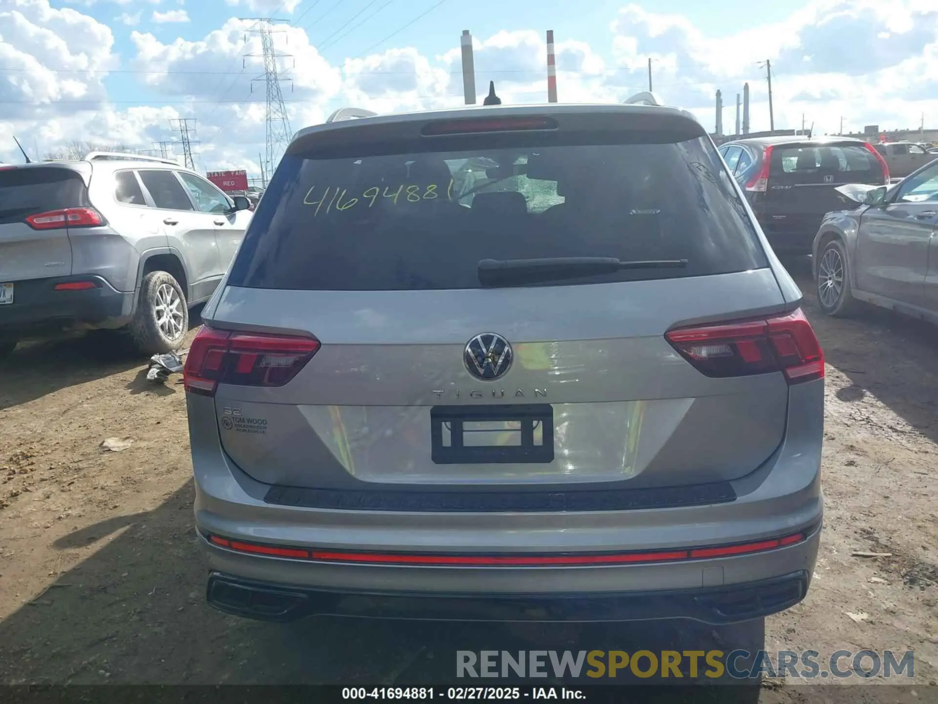 16 Фотография поврежденного автомобиля 3VVCB7AX2RM209005 VOLKSWAGEN TIGUAN 2024