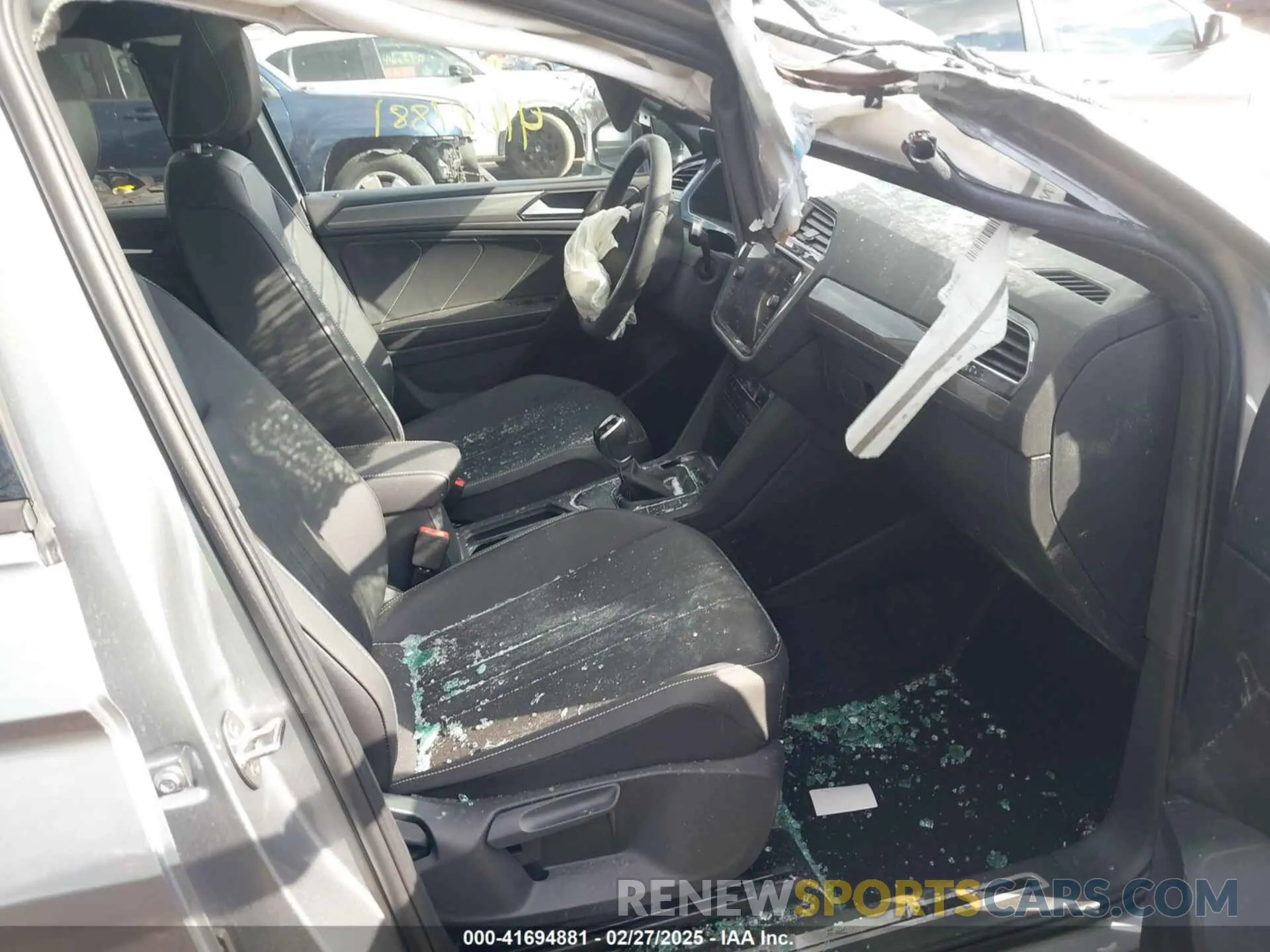 5 Фотография поврежденного автомобиля 3VVCB7AX2RM209005 VOLKSWAGEN TIGUAN 2024
