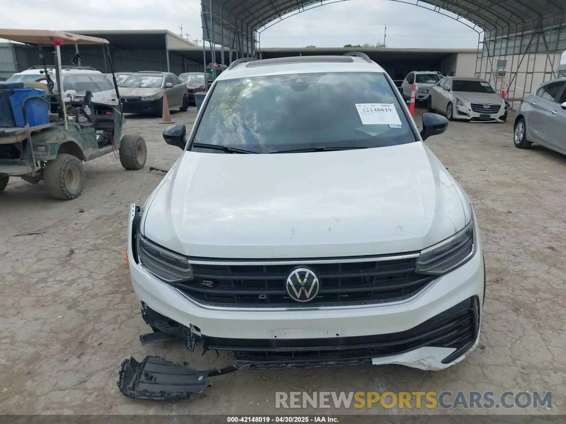 12 Фотография поврежденного автомобиля 3VVCB7AX3RM111987 VOLKSWAGEN TIGUAN 2024