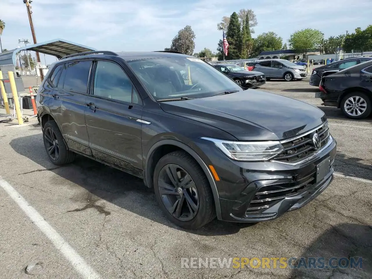 4 Photograph of a damaged car 3VVCB7AX4RM036832 VOLKSWAGEN TIGUAN 2024