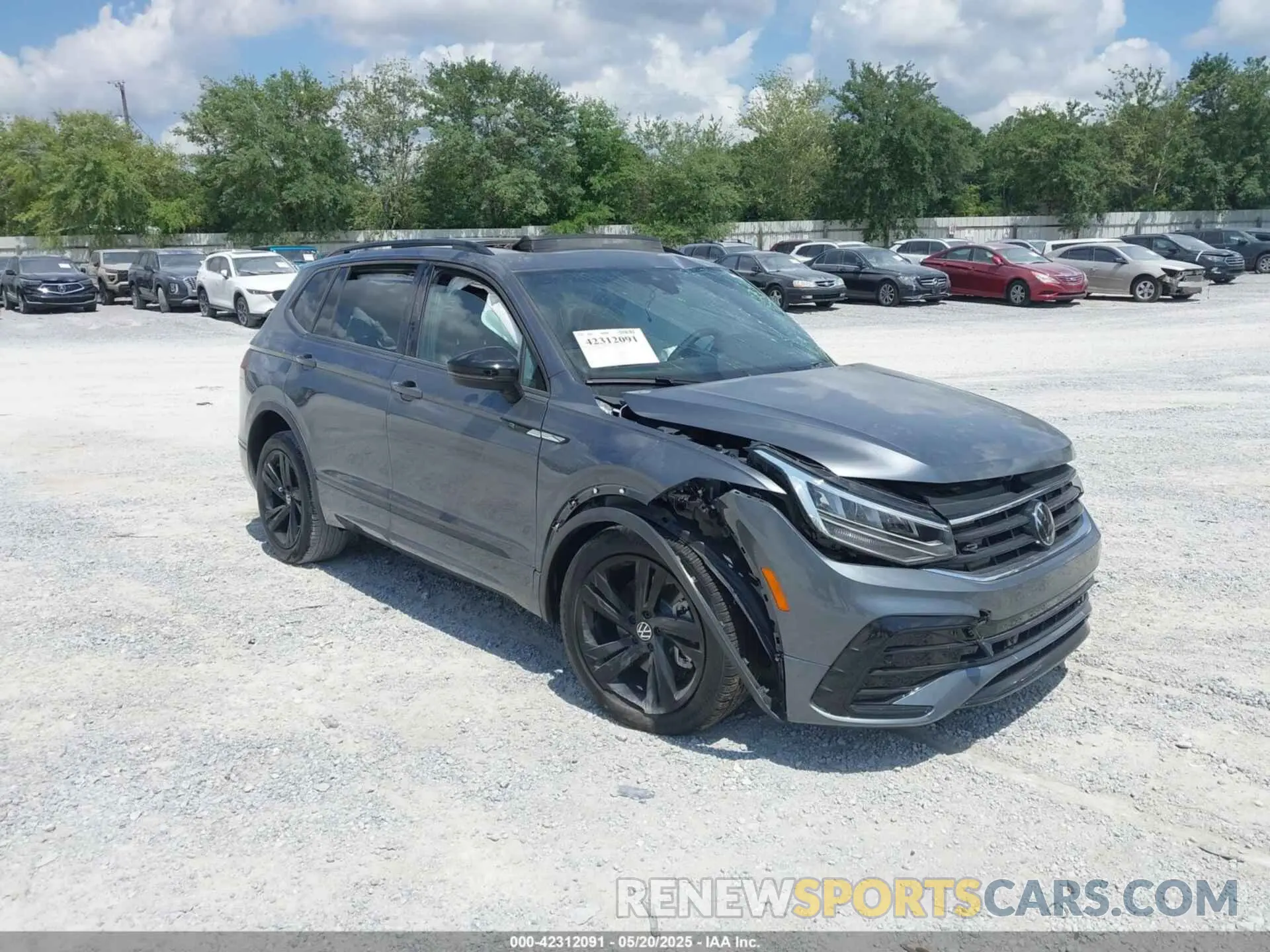 1 Photograph of a damaged car 3VVCB7AX6RM145177 VOLKSWAGEN TIGUAN 2024