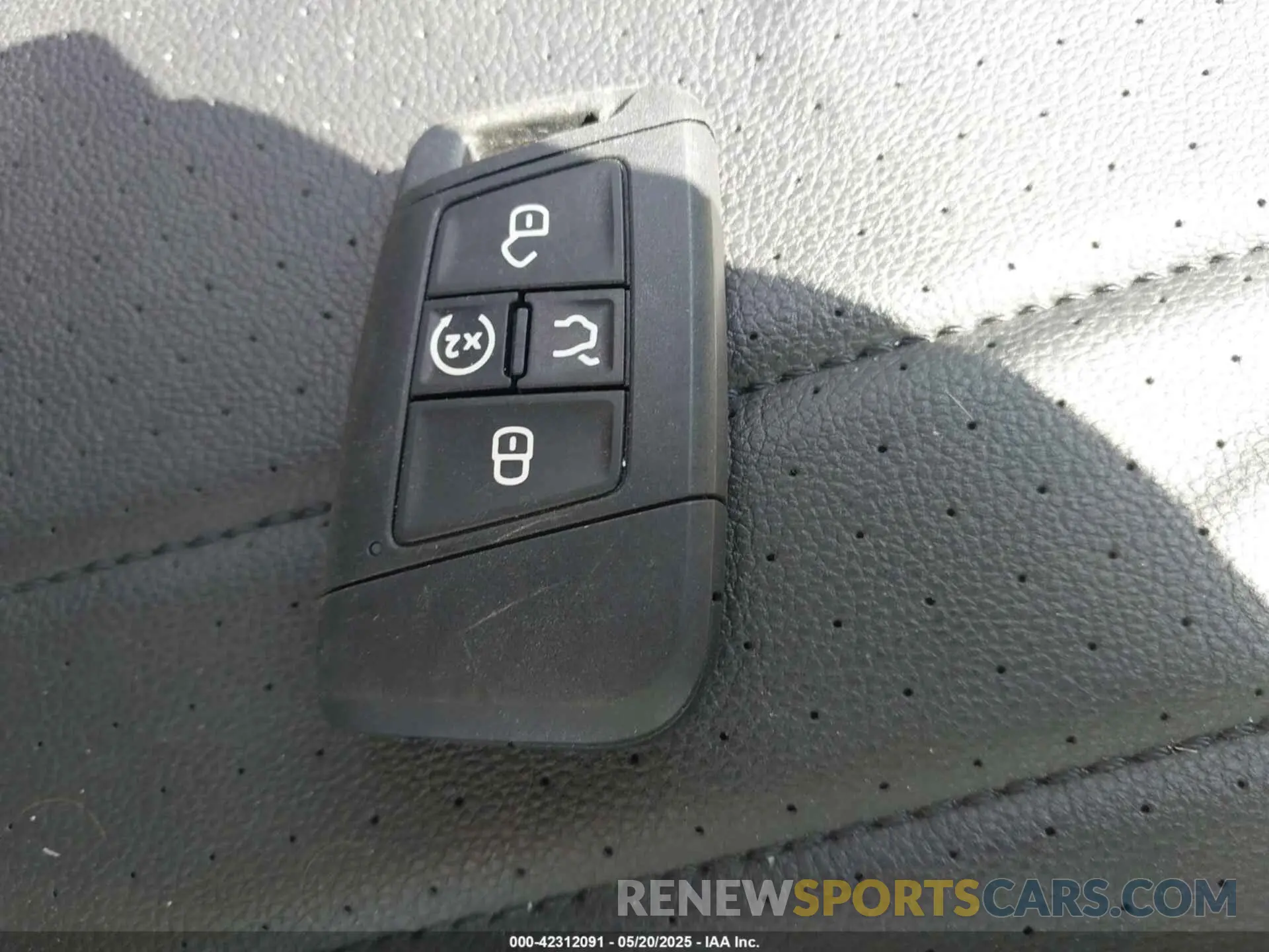 11 Photograph of a damaged car 3VVCB7AX6RM145177 VOLKSWAGEN TIGUAN 2024