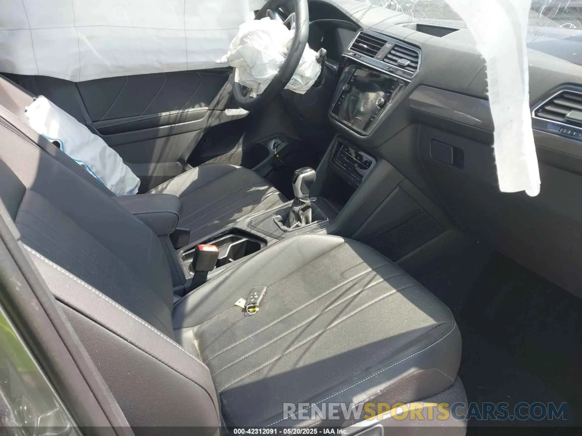 5 Photograph of a damaged car 3VVCB7AX6RM145177 VOLKSWAGEN TIGUAN 2024