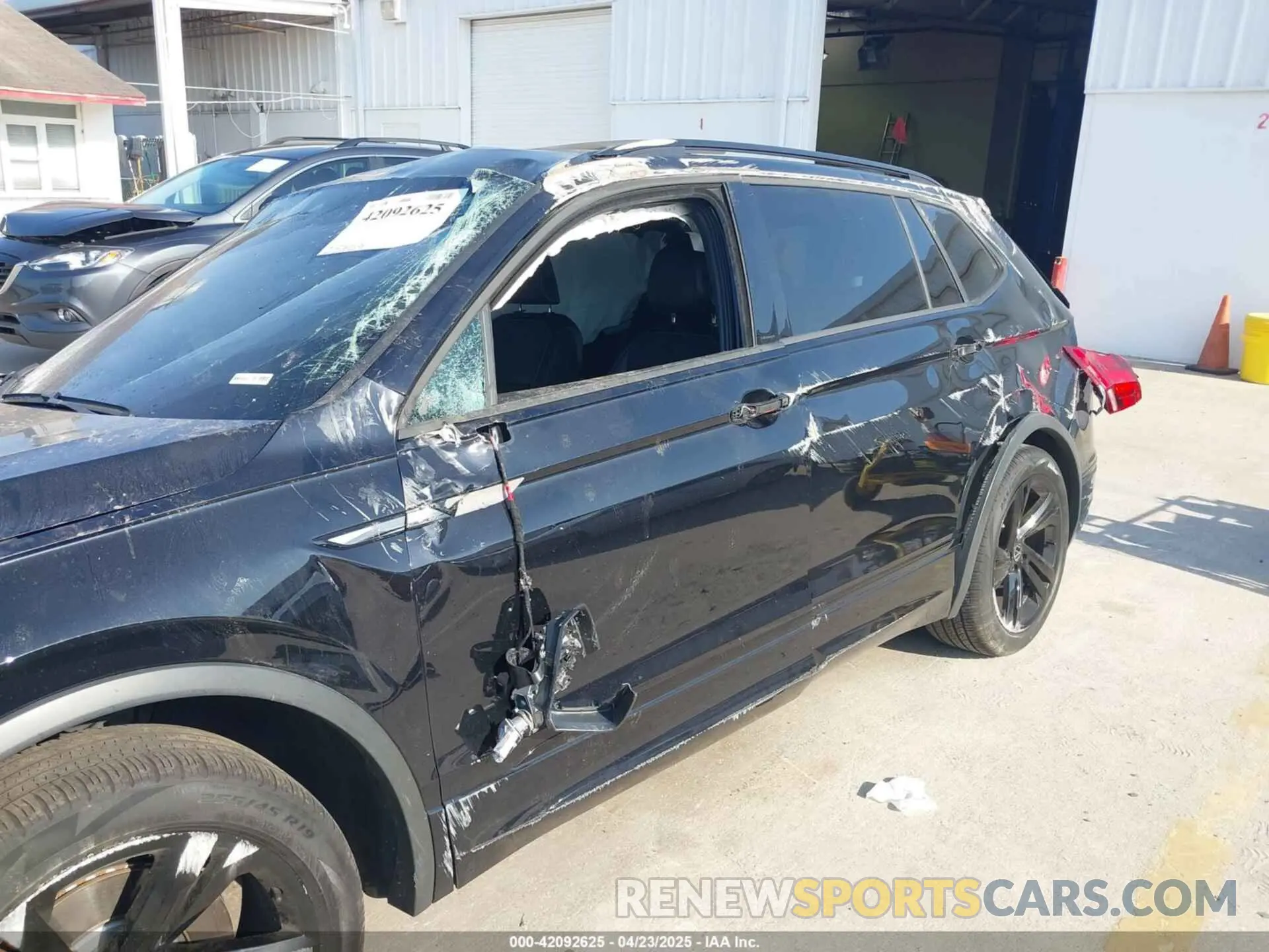 6 Photograph of a damaged car 3VVCB7AXXRM000871 VOLKSWAGEN TIGUAN 2024