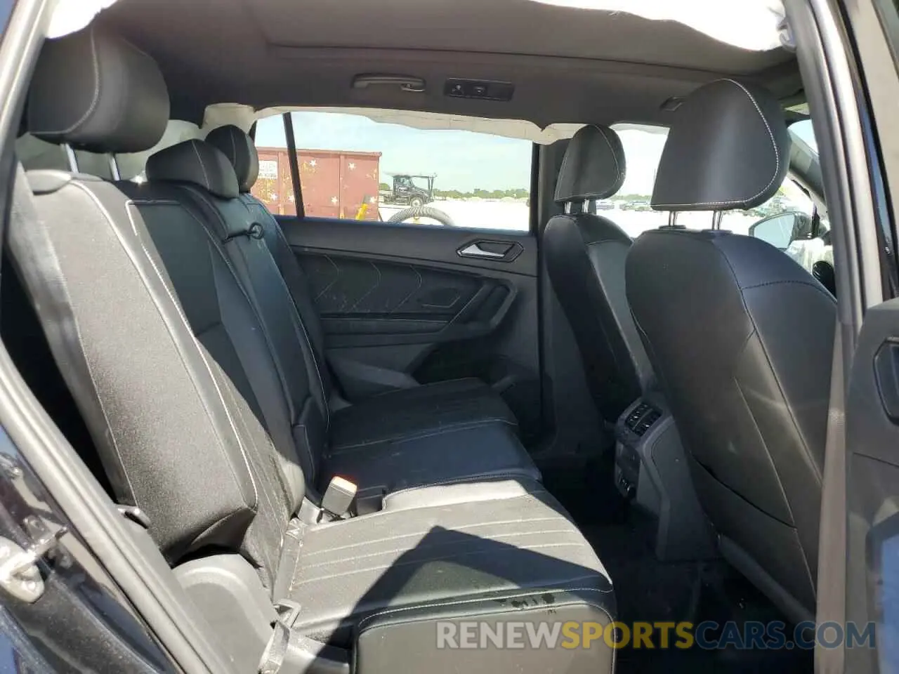 11 Фотография поврежденного автомобиля 3VVCB7AXXRM090412 VOLKSWAGEN TIGUAN 2024