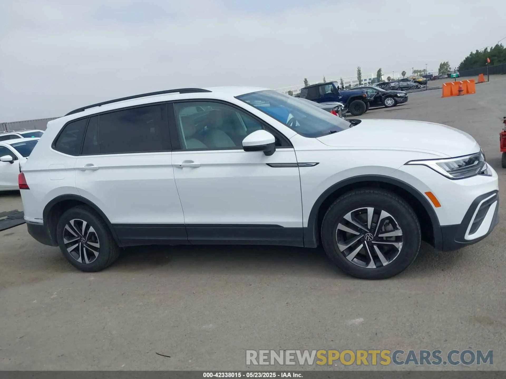 14 Фотография поврежденного автомобиля 3VVFB7AX2RM023493 VOLKSWAGEN TIGUAN 2024