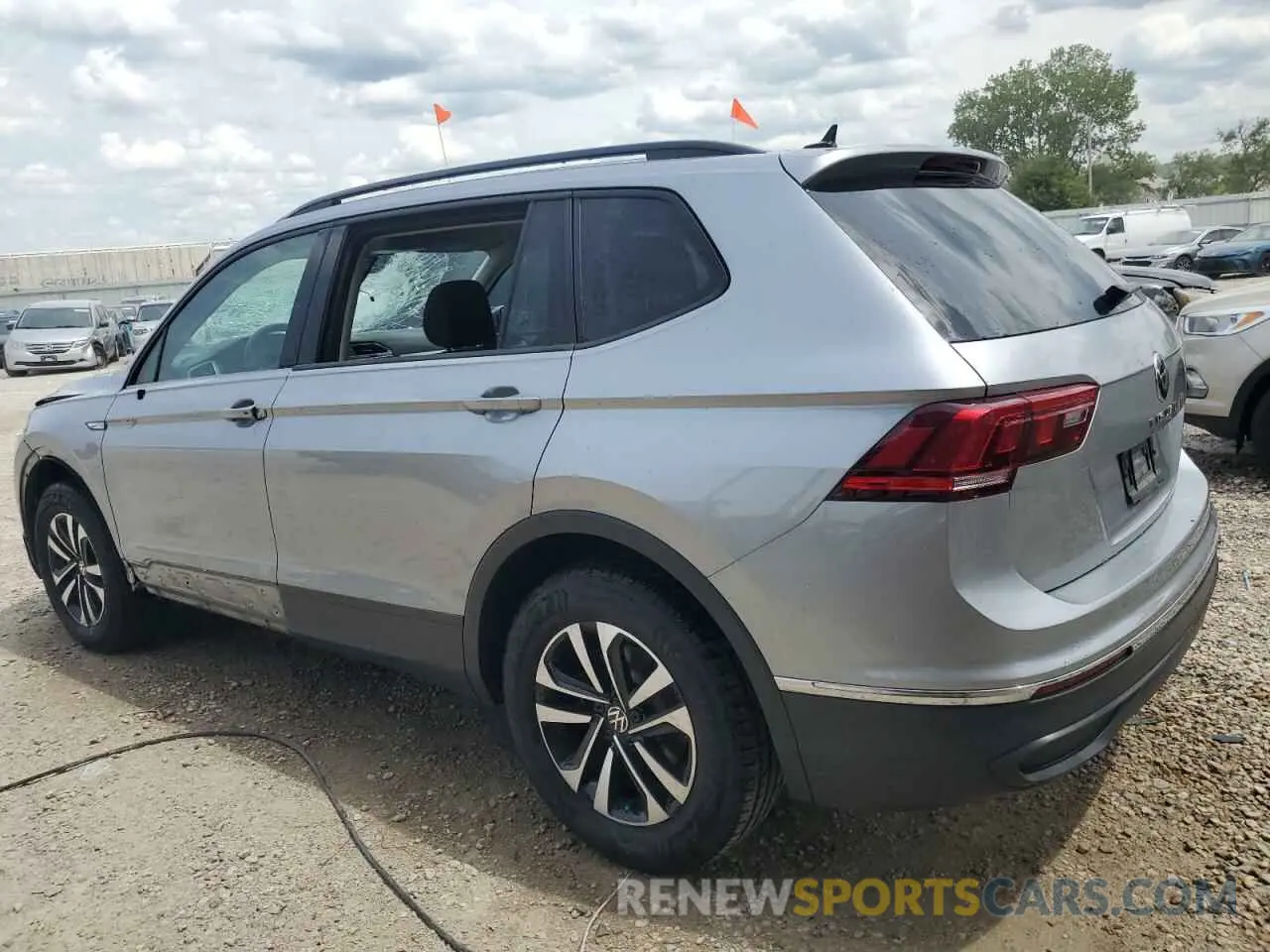2 Фотография поврежденного автомобиля 3VVFB7AX6RM041804 VOLKSWAGEN TIGUAN 2024