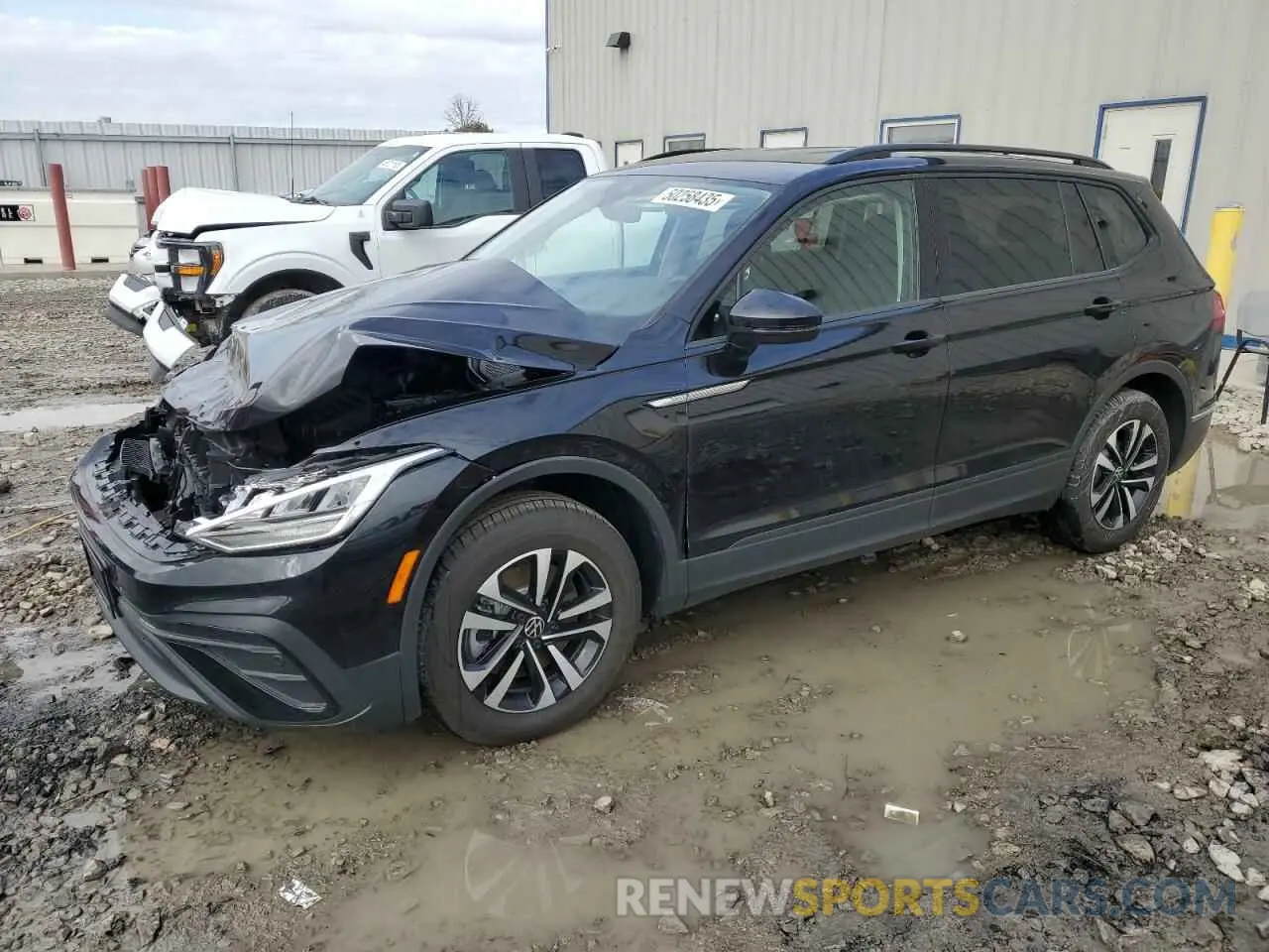 1 Фотография поврежденного автомобиля 3VVFB7AX9RM114972 VOLKSWAGEN TIGUAN 2024