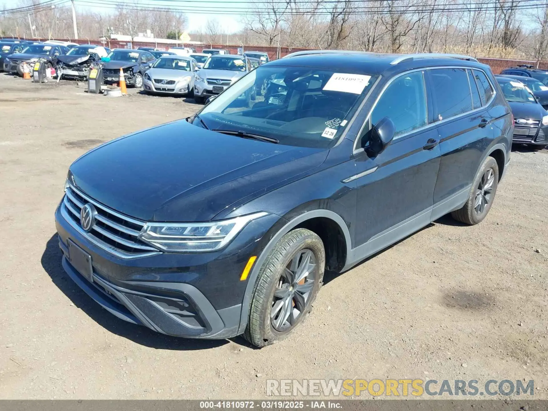 2 Photograph of a damaged car 3VVMB7AX0RM048335 VOLKSWAGEN TIGUAN 2024