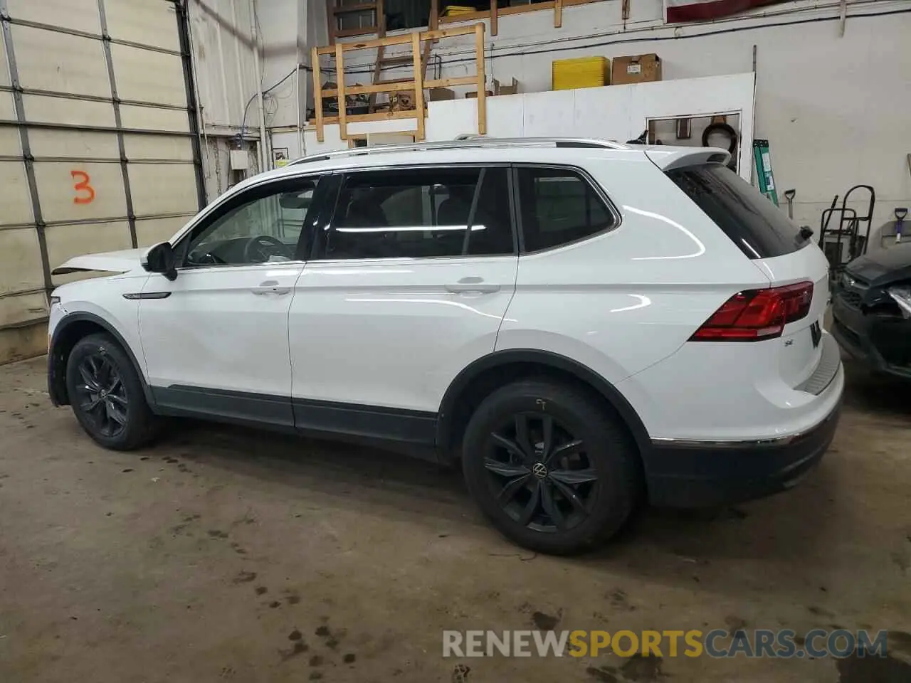 2 Фотография поврежденного автомобиля 3VVMB7AX4RM109850 VOLKSWAGEN TIGUAN 2024