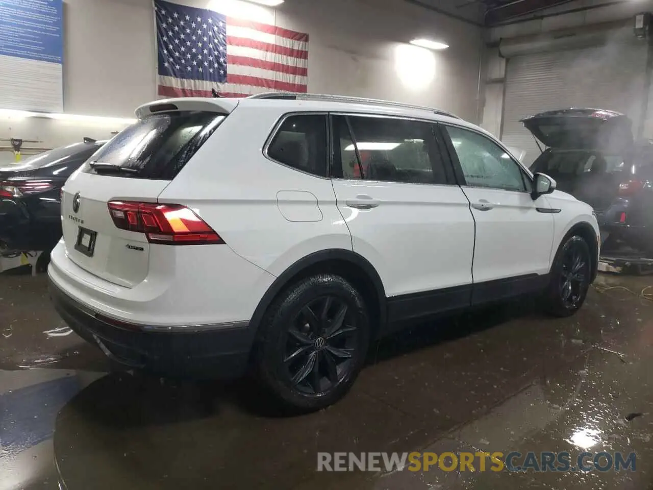 3 Фотография поврежденного автомобиля 3VVMB7AX5RM054728 VOLKSWAGEN TIGUAN 2024