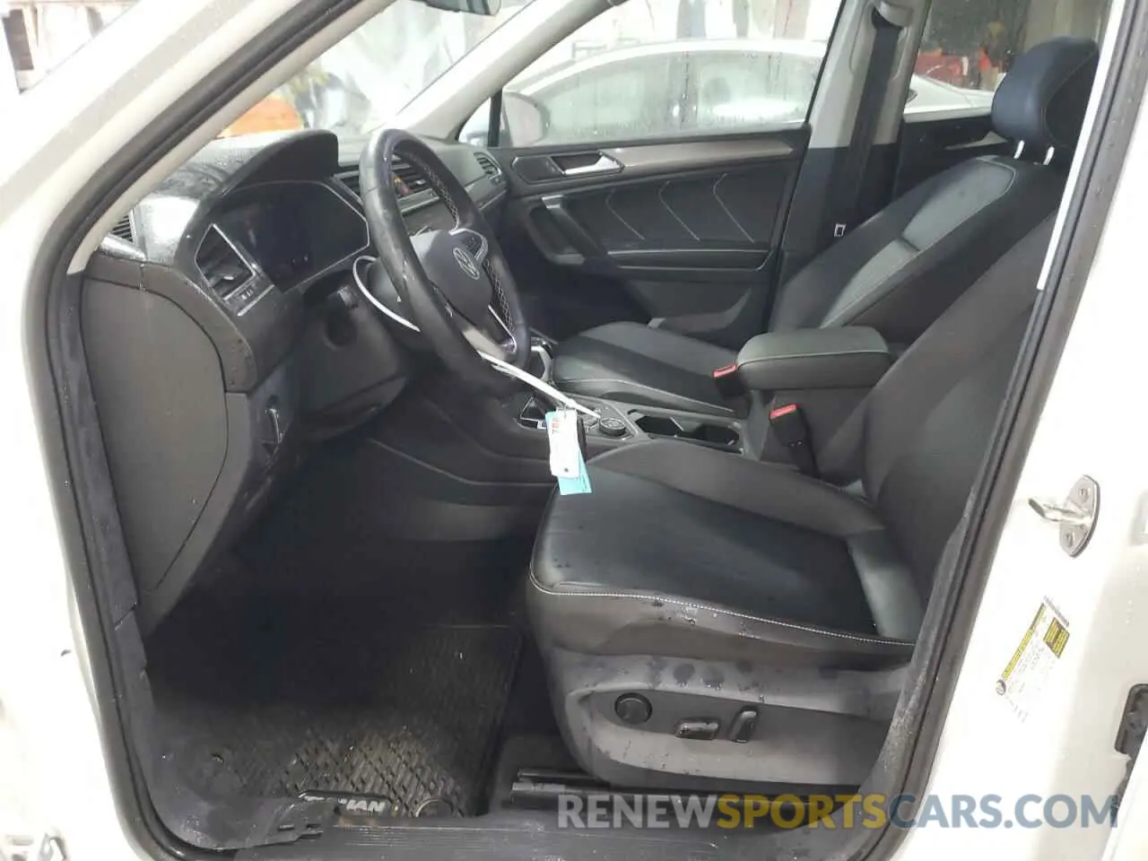 7 Фотография поврежденного автомобиля 3VVMB7AX5RM054728 VOLKSWAGEN TIGUAN 2024