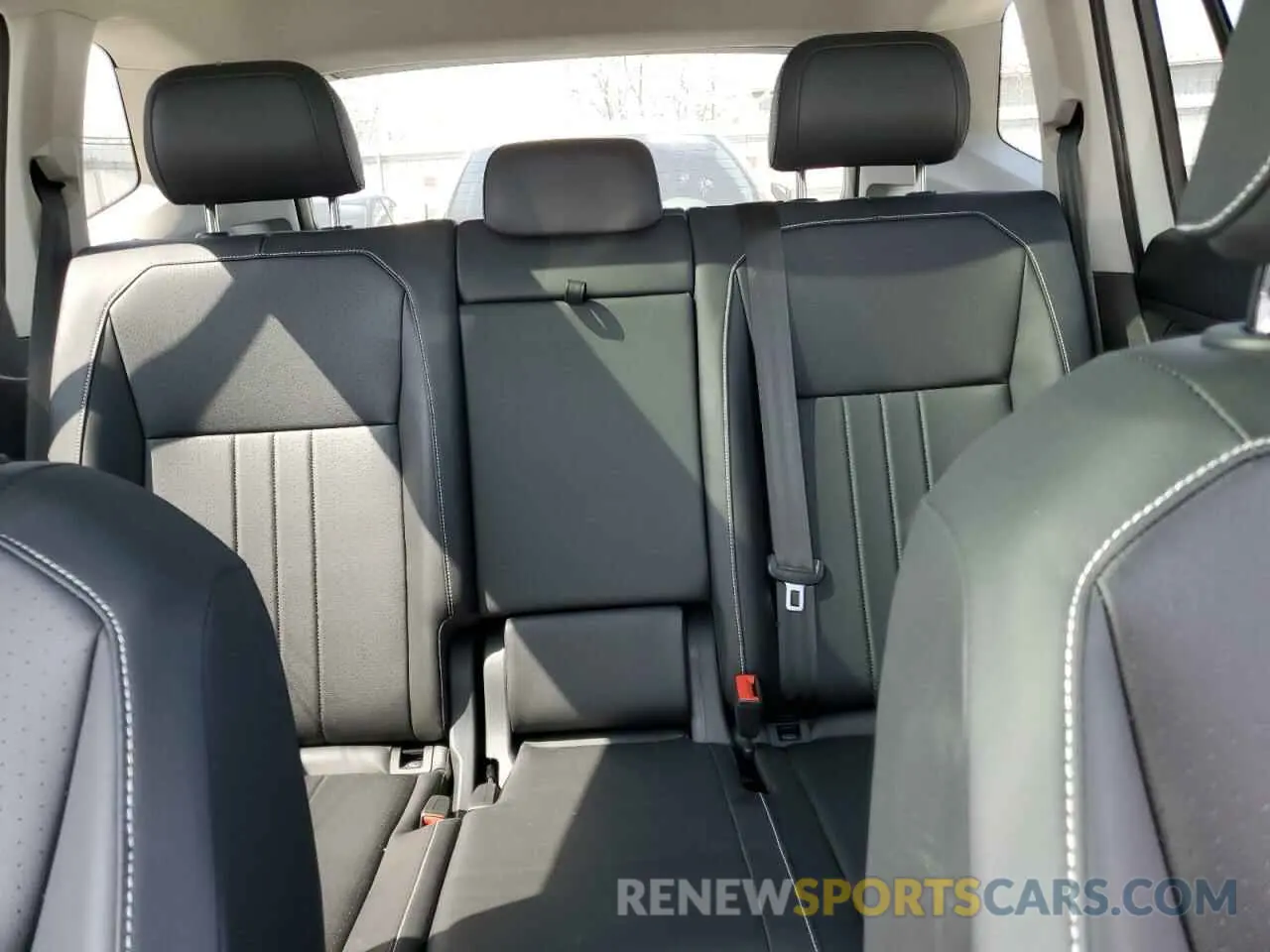 10 Фотография поврежденного автомобиля 3VVMB7AX6RM112037 VOLKSWAGEN TIGUAN 2024