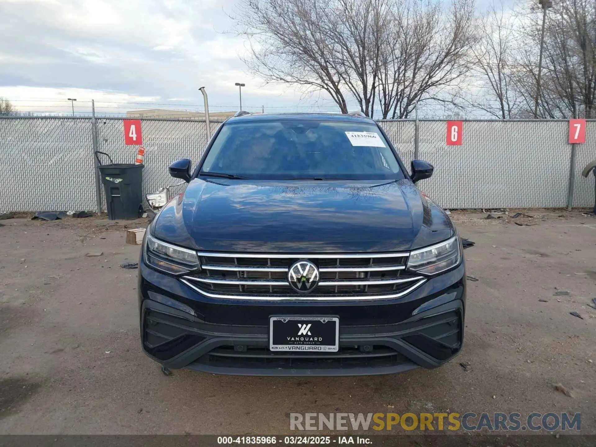 13 Фотография поврежденного автомобиля 3VVMB7AX6RM176241 VOLKSWAGEN TIGUAN 2024