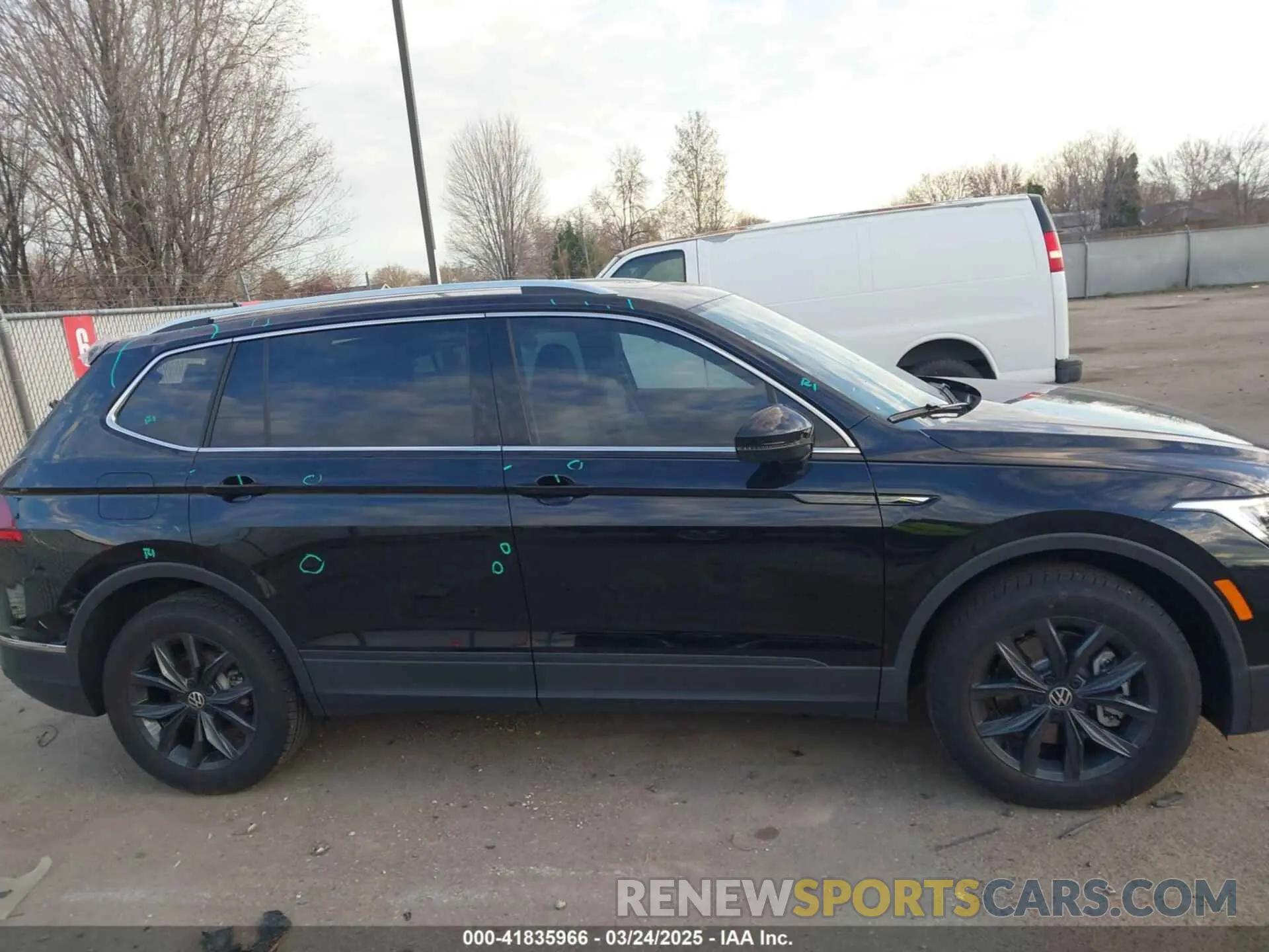 14 Фотография поврежденного автомобиля 3VVMB7AX6RM176241 VOLKSWAGEN TIGUAN 2024