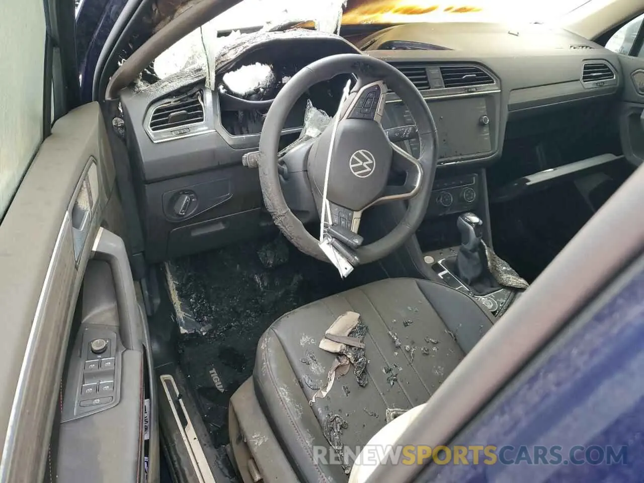 8 Фотография поврежденного автомобиля 3VVMB7AX8RM201690 VOLKSWAGEN TIGUAN 2024