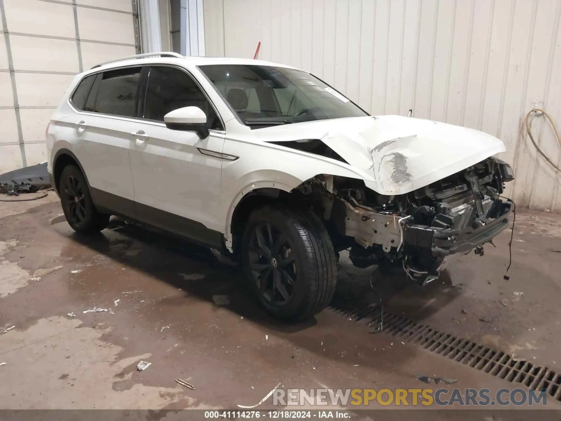 1 Фотография поврежденного автомобиля 3VVMB7AX9RM108094 VOLKSWAGEN TIGUAN 2024