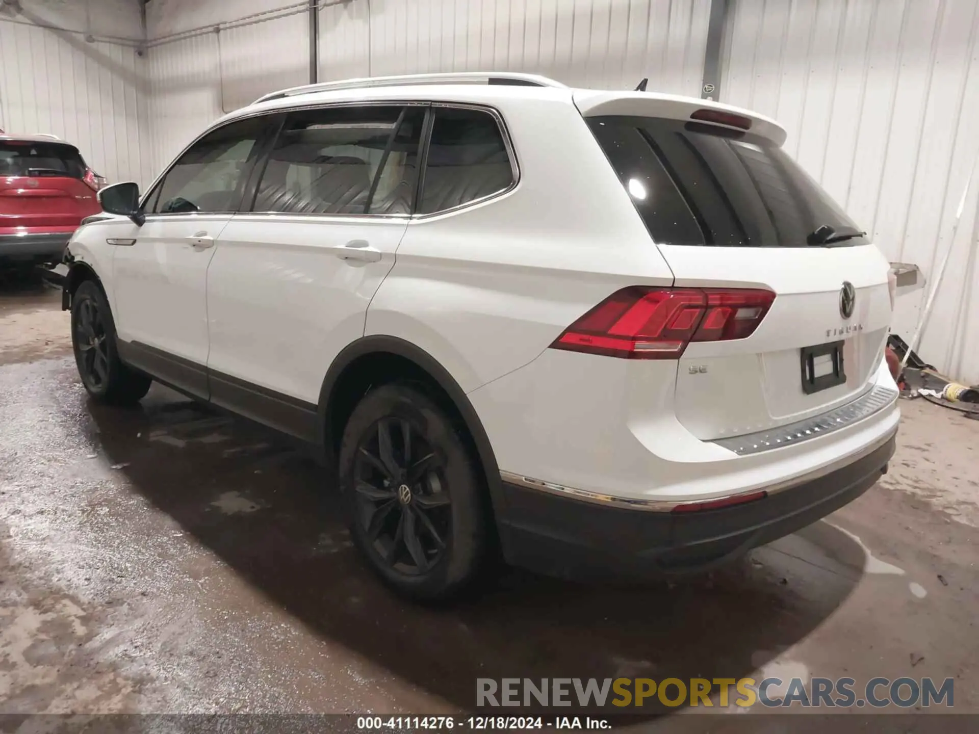 3 Фотография поврежденного автомобиля 3VVMB7AX9RM108094 VOLKSWAGEN TIGUAN 2024