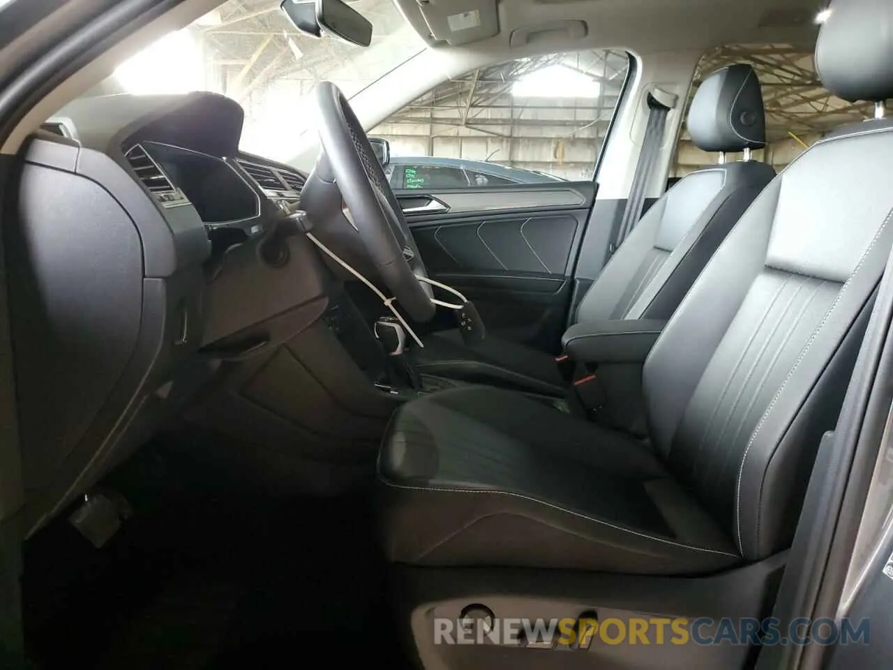 7 Фотография поврежденного автомобиля 3VVNB7AX3RM114137 VOLKSWAGEN TIGUAN 2024