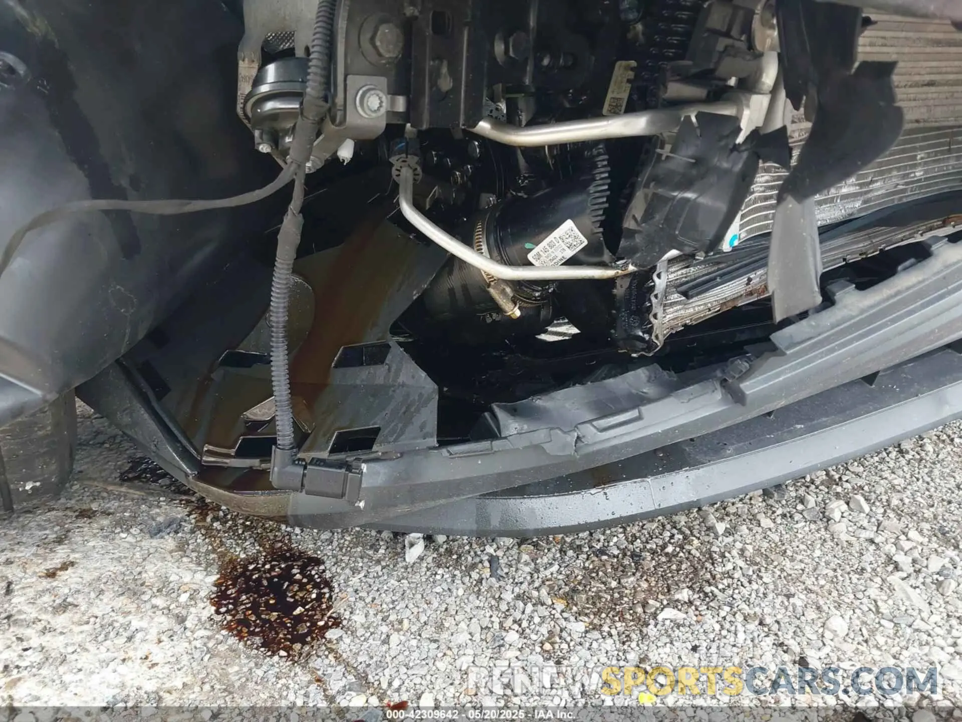 18 Photograph of a damaged car 3VVNB7AX6RM198860 VOLKSWAGEN TIGUAN 2024