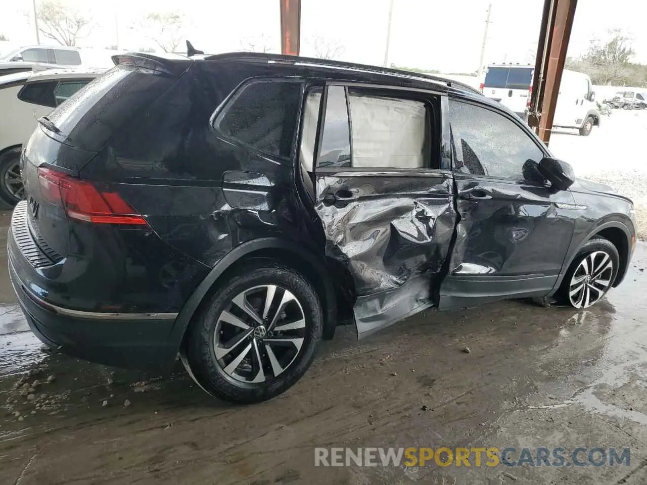 3 Фотография поврежденного автомобиля 3VVRB7AX8RM202635 VOLKSWAGEN TIGUAN 2024