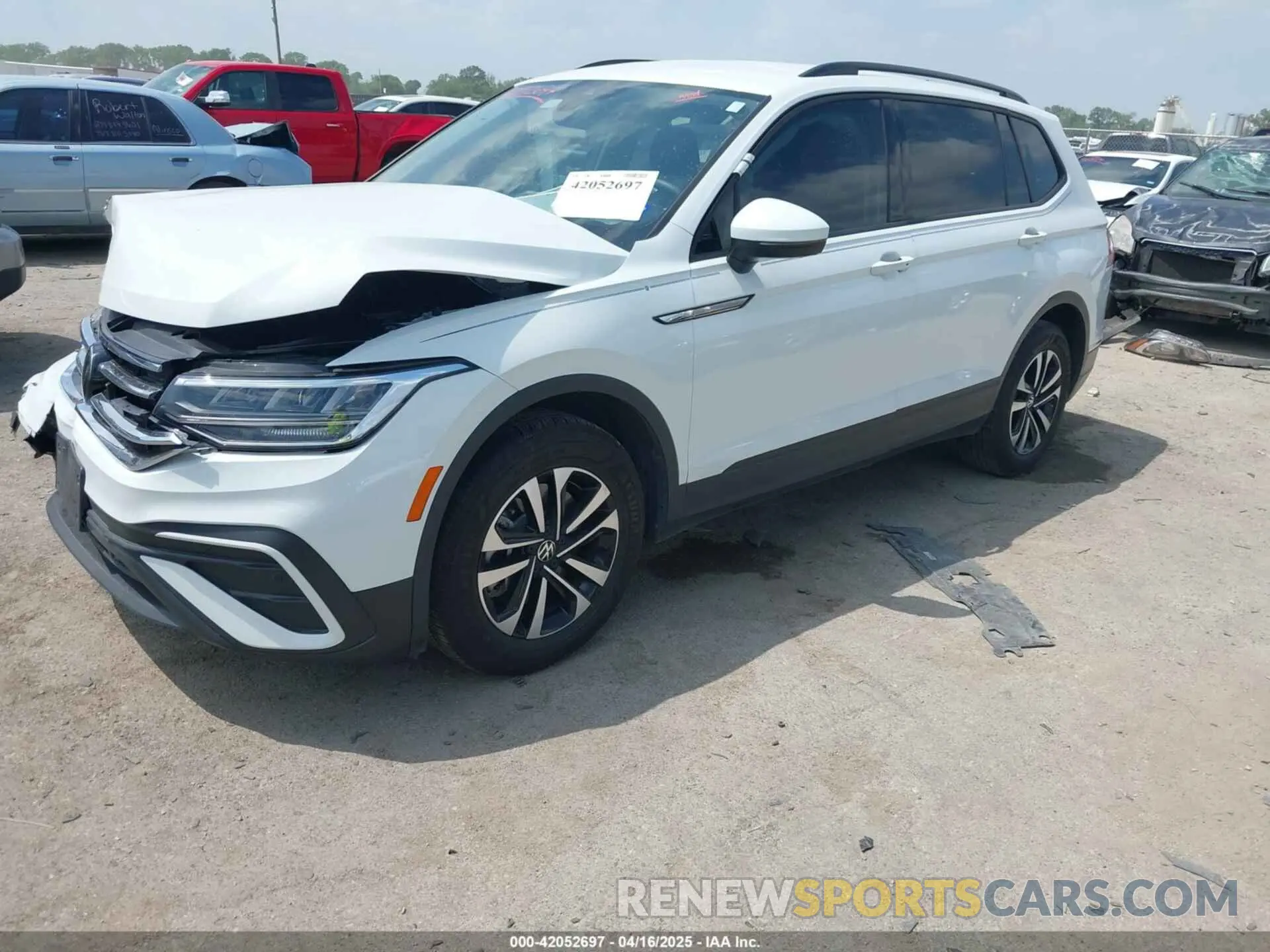 2 Фотография поврежденного автомобиля 3VVRB7AXXRM105923 VOLKSWAGEN TIGUAN 2024