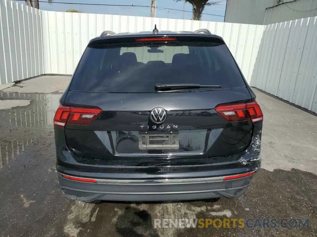 6 Photograph of a damaged car 3VVRB7AXXRM218061 VOLKSWAGEN TIGUAN 2024