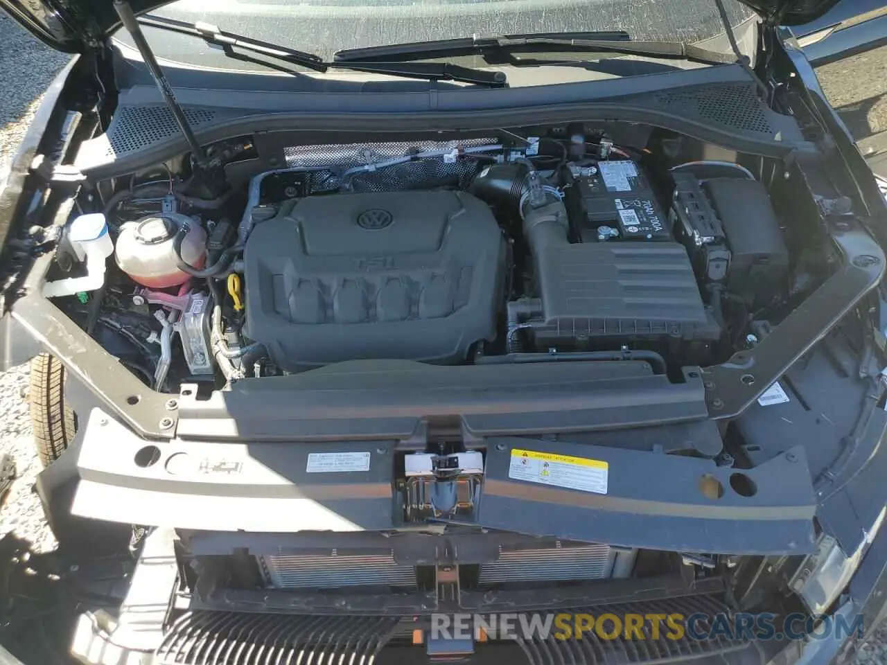 12 Photograph of a damaged car 3VVRB7AXXRM223955 VOLKSWAGEN TIGUAN 2024