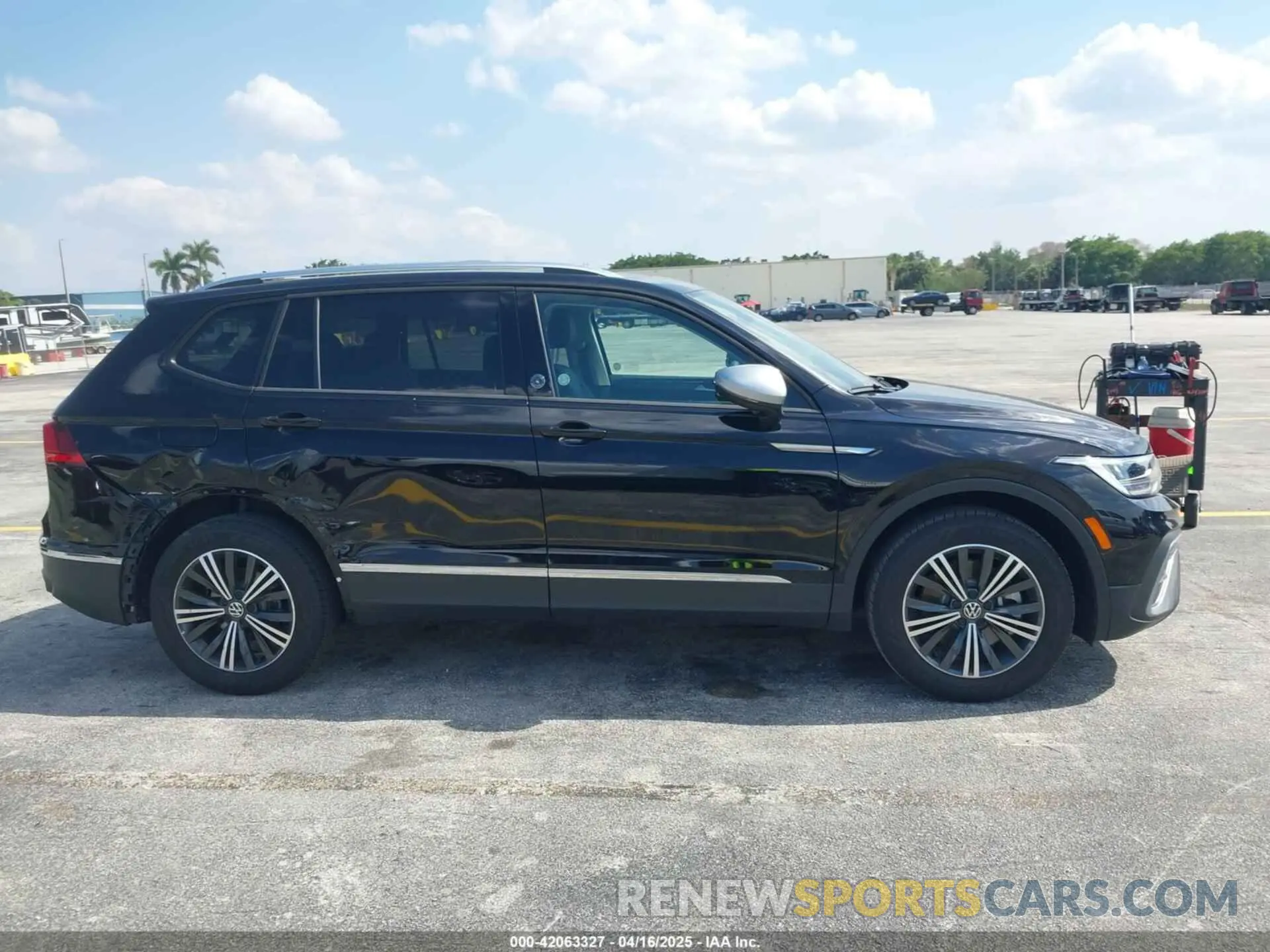 14 Фотография поврежденного автомобиля 3VVTB7AX6RM218502 VOLKSWAGEN TIGUAN 2024