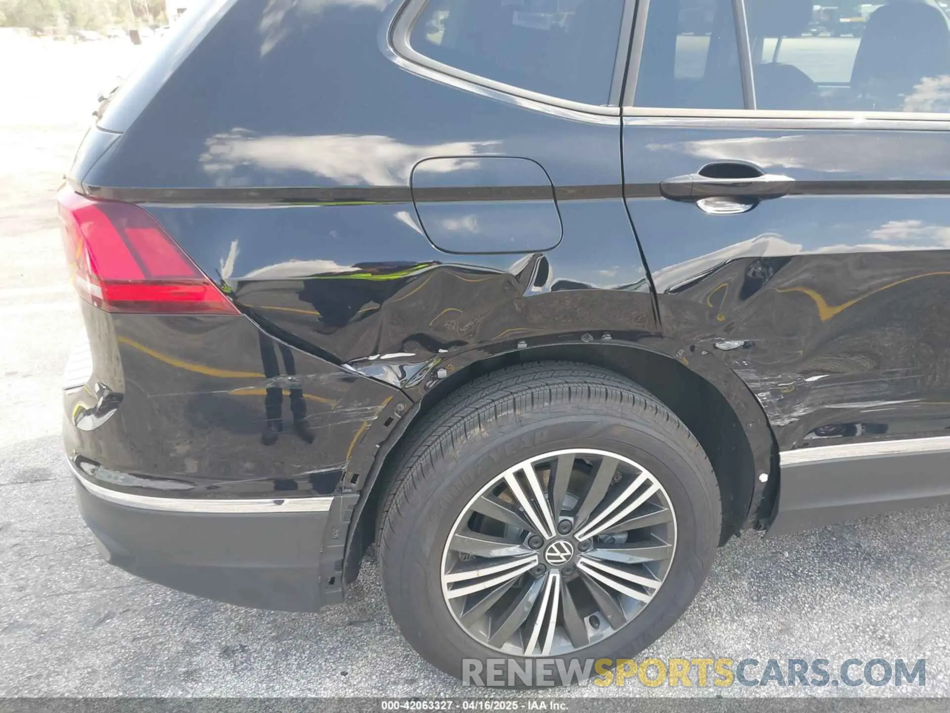 6 Фотография поврежденного автомобиля 3VVTB7AX6RM218502 VOLKSWAGEN TIGUAN 2024