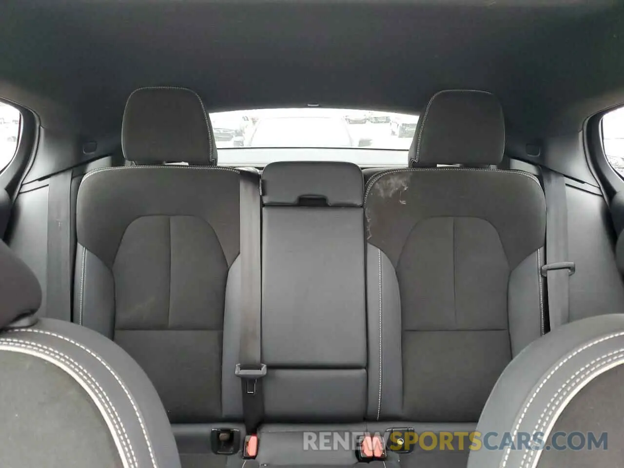 10 Photograph of a damaged car YV4ED3GL5P2064915 VOLVO C40 RECHAR 2023