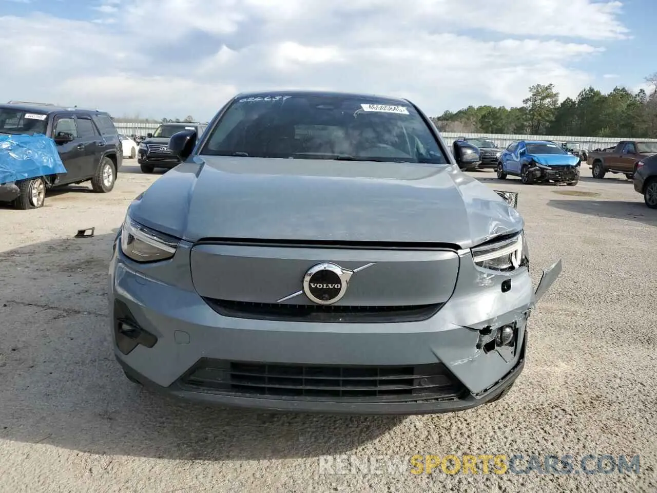5 Photograph of a damaged car YV4ED3GMXP2026637 VOLVO C40 RECHAR 2023
