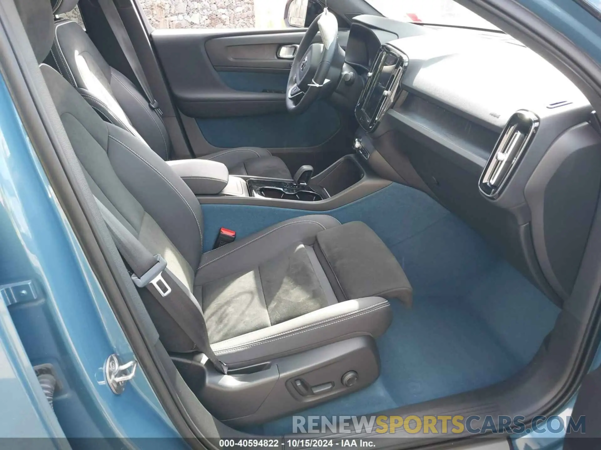 5 Photograph of a damaged car YV4ED3GB4N2003298 VOLVO C40 RECHARGE PURE ELECTRIC 2022