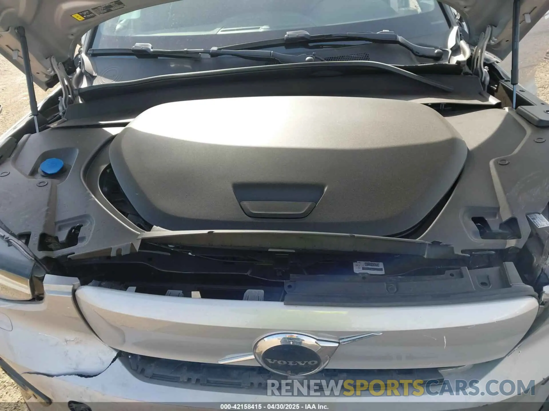 10 Photograph of a damaged car YV4ED3GBXN2008666 VOLVO C40 RECHARGE PURE ELECTRIC 2022