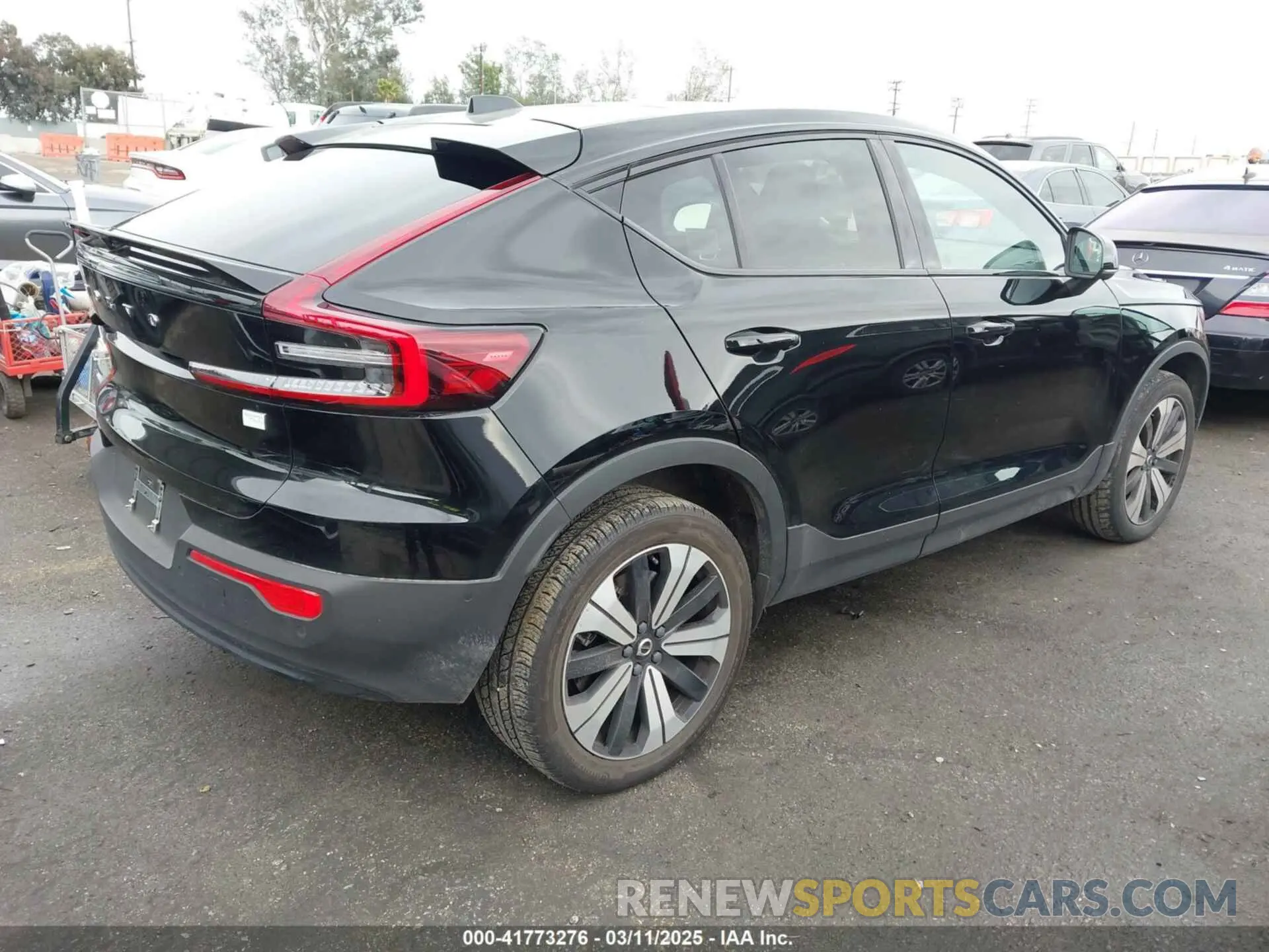 4 Photograph of a damaged car YV4ED3GL8P2054475 VOLVO C40 RECHARGE PURE ELECTRIC 2023