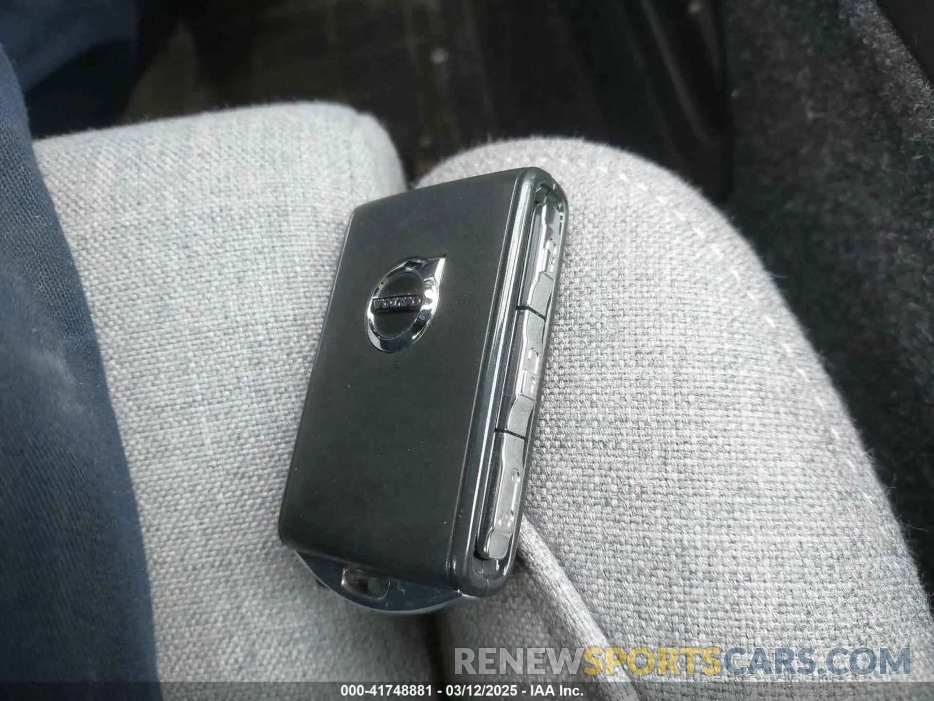 11 Photograph of a damaged car YV4ED3GM1P2056366 VOLVO C40 RECHARGE PURE ELECTRIC 2023