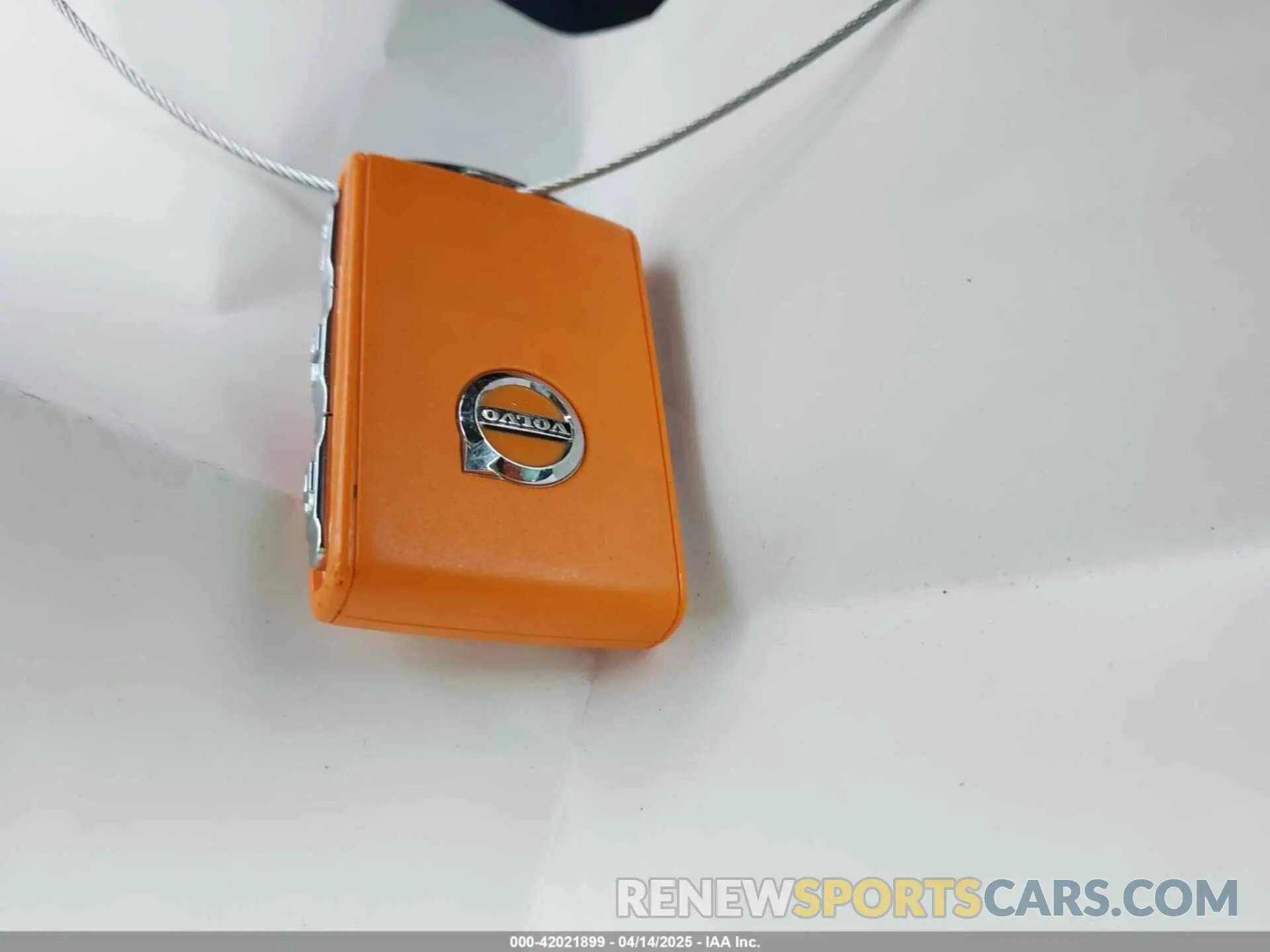 11 Photograph of a damaged car YV4ED3GM5P2036704 VOLVO C40 RECHARGE PURE ELECTRIC 2023