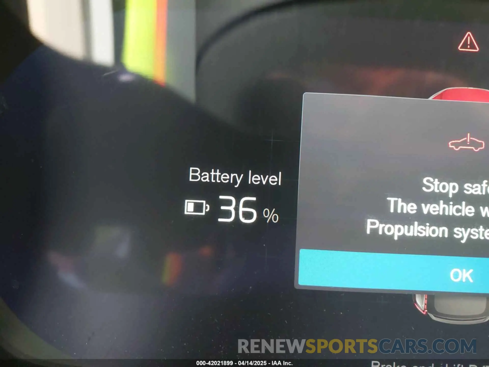 17 Photograph of a damaged car YV4ED3GM5P2036704 VOLVO C40 RECHARGE PURE ELECTRIC 2023