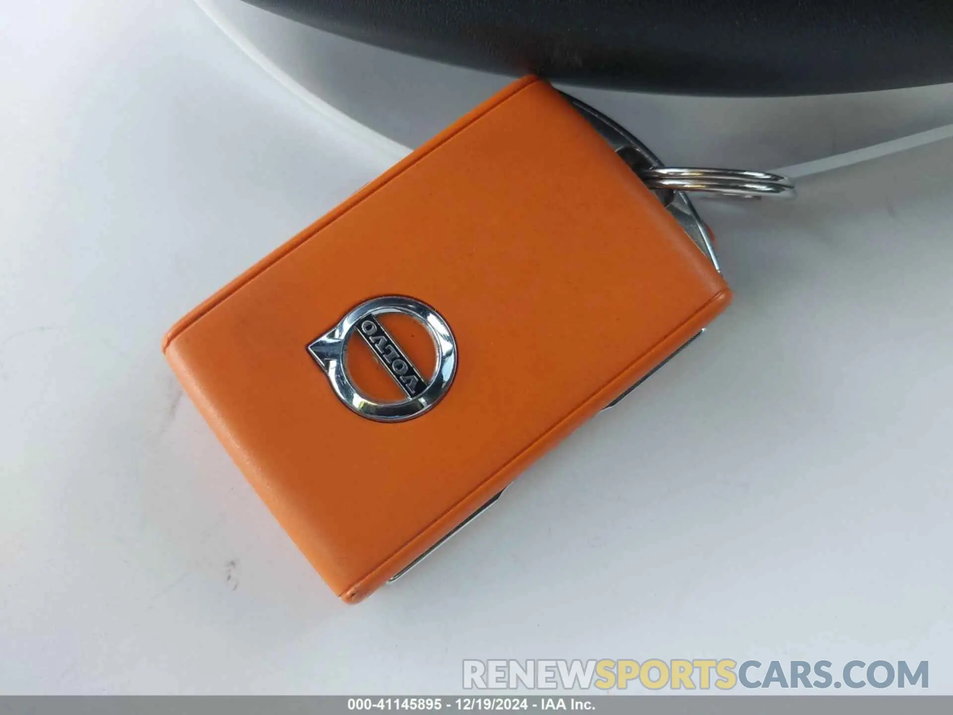 11 Фотография поврежденного автомобиля YV4ED3GM8P2052198 VOLVO C40 RECHARGE PURE ELECTRIC 2023