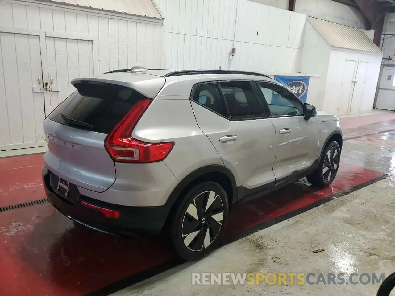 3 Photograph of a damaged car YV4ER3HJ7S2456012 VOLVO EX40 CORE 2025
