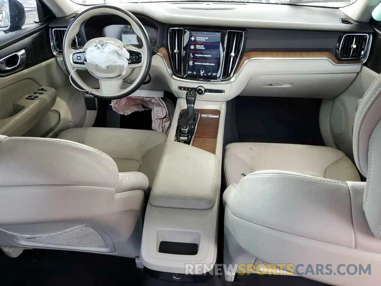 8 Фотография поврежденного автомобиля 7JR102FK3KG003852 VOLVO S60 2019