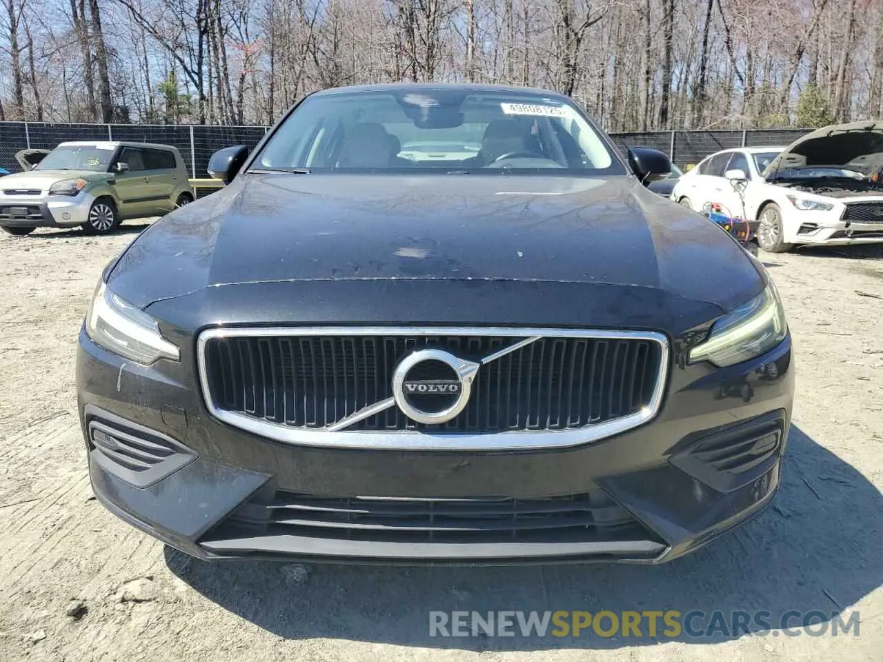 5 Photograph of a damaged car 7JR102FKXKG005713 VOLVO S60 2019