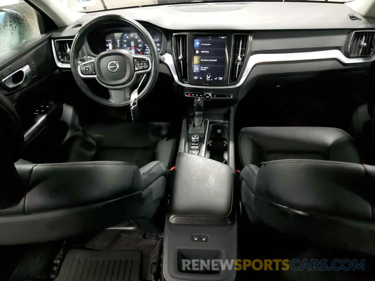 8 Photograph of a damaged car 7JRA22TK1KG001516 VOLVO S60 2019