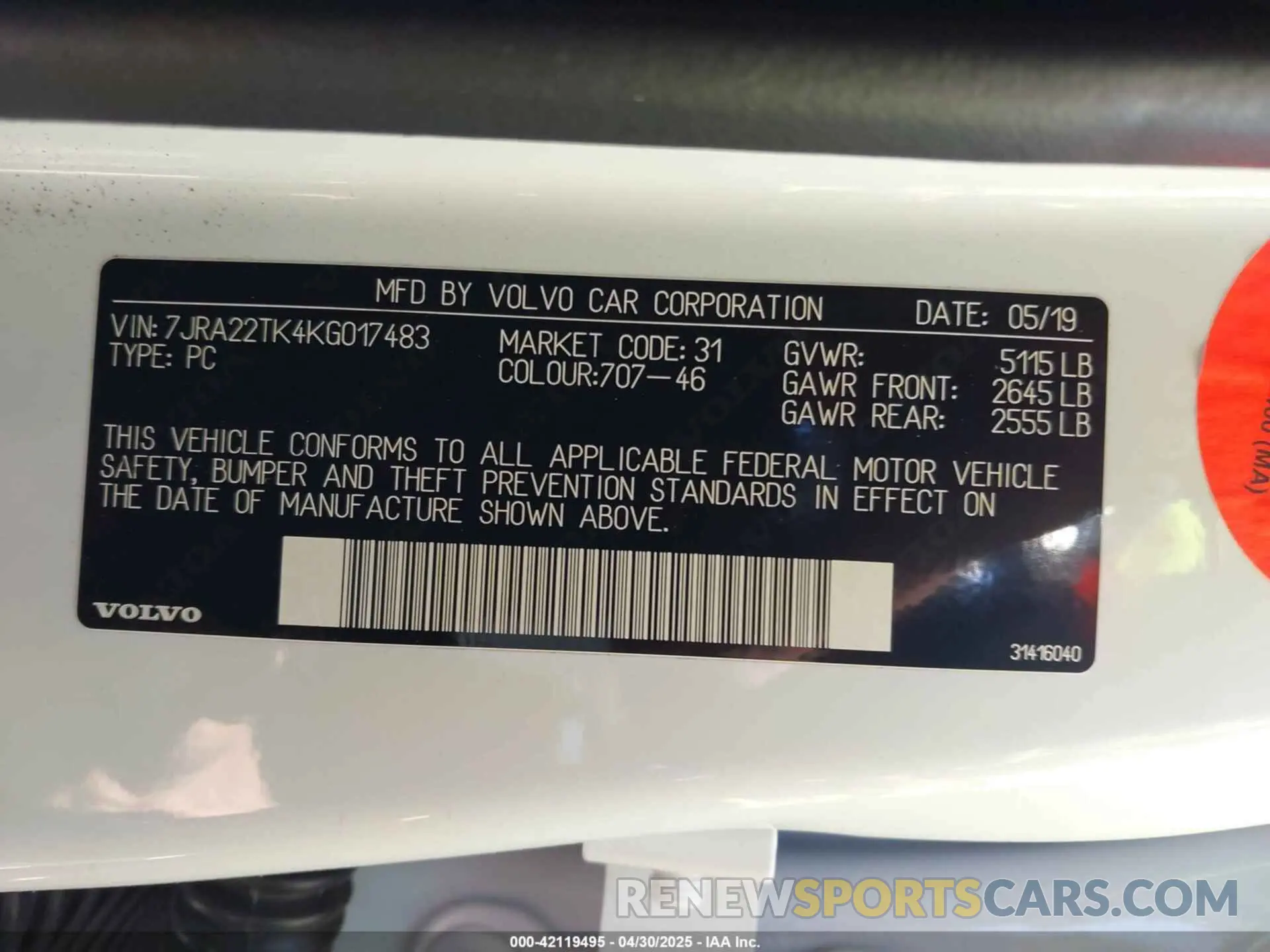 9 Photograph of a damaged car 7JRA22TK4KG017483 VOLVO S60 2019