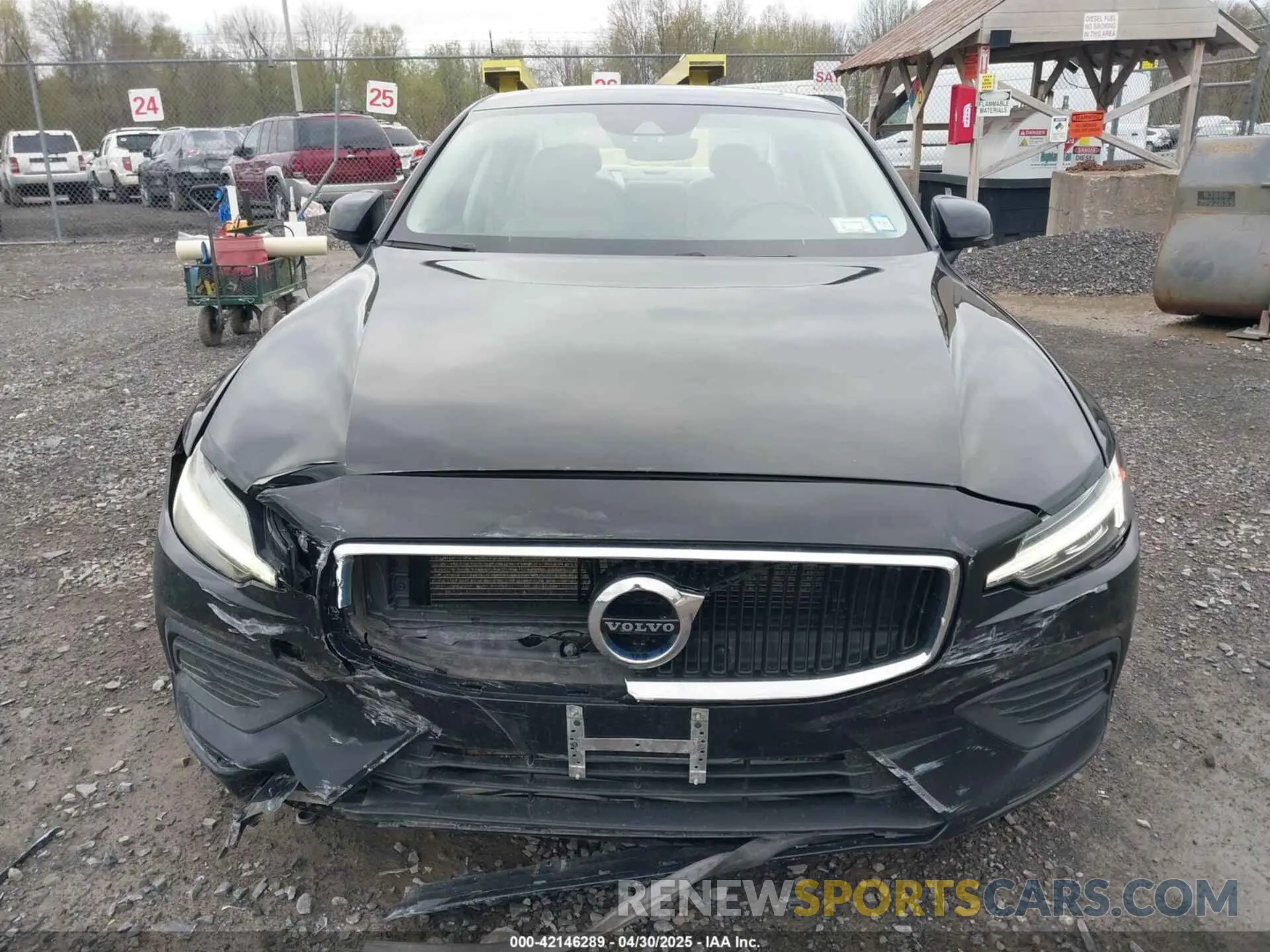 12 Photograph of a damaged car 7JRA22TK5KG018383 VOLVO S60 2019