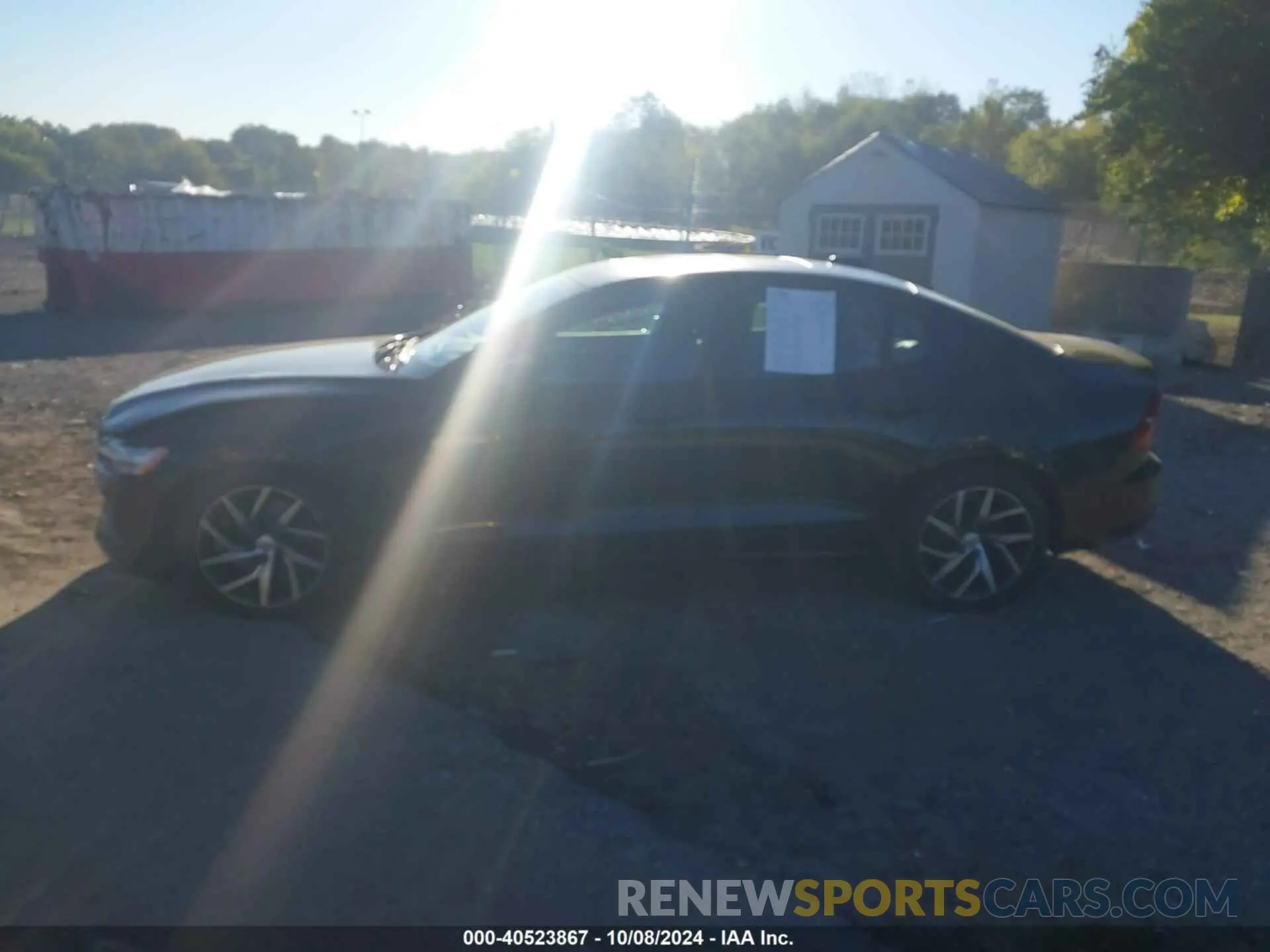 14 Photograph of a damaged car 7JRA22TK6KG016500 VOLVO S60 2019