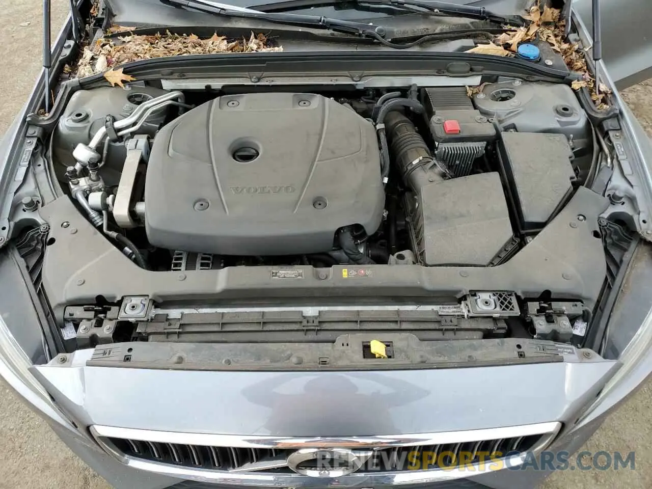 11 Photograph of a damaged car 7JRA22TL0KG007154 VOLVO S60 2019