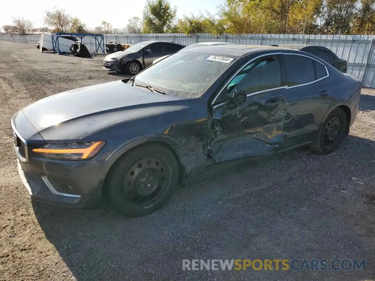 1 Photograph of a damaged car 7JRA22TL4KG004497 VOLVO S60 2019